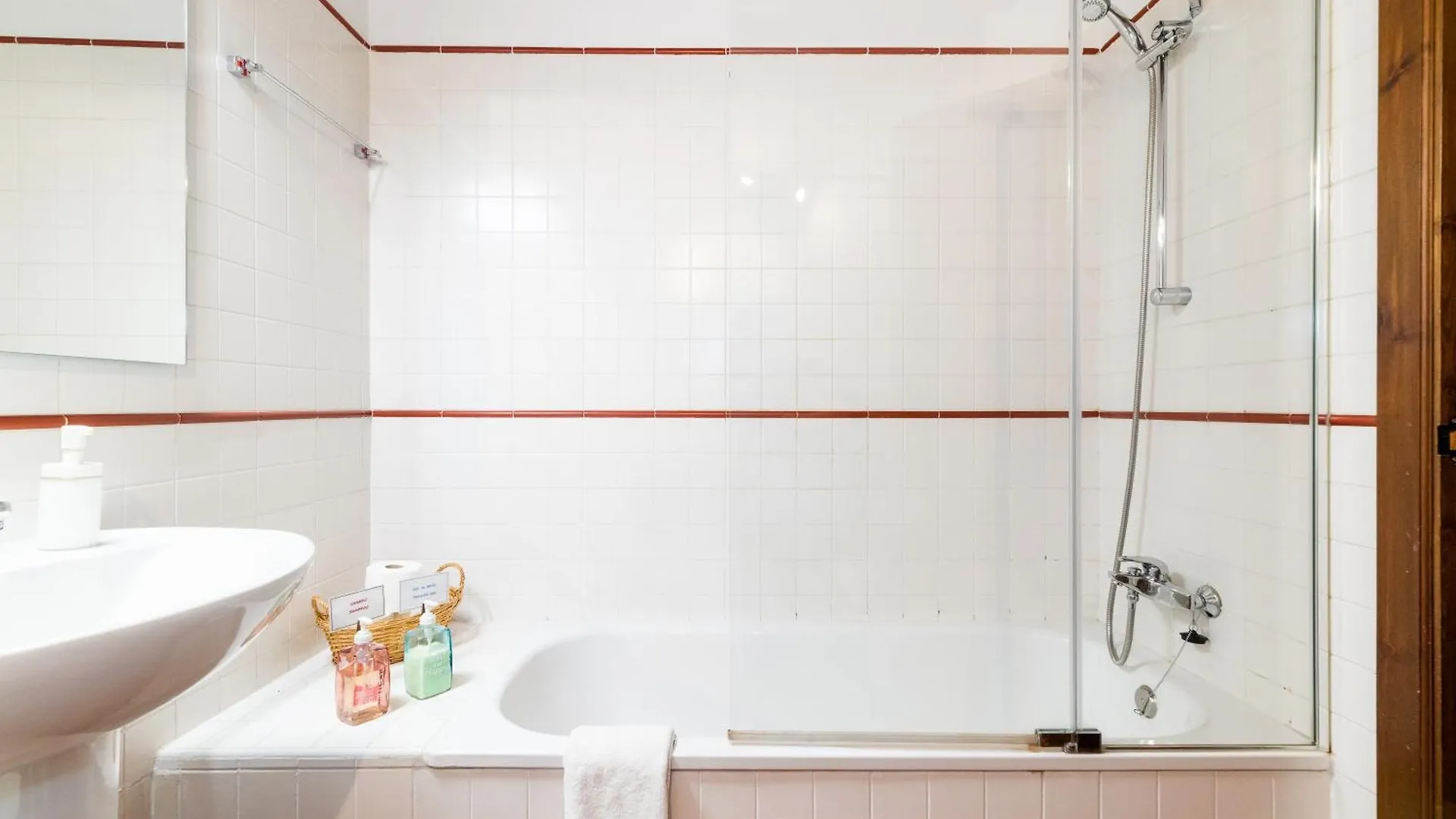 El Rey Zagal Apartament Casa Siglo XVI Pleno Centro Granada Spanje